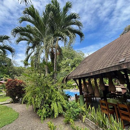 Hotel Suizo Loco Lodge & Resort Cahuita Kültér fotó
