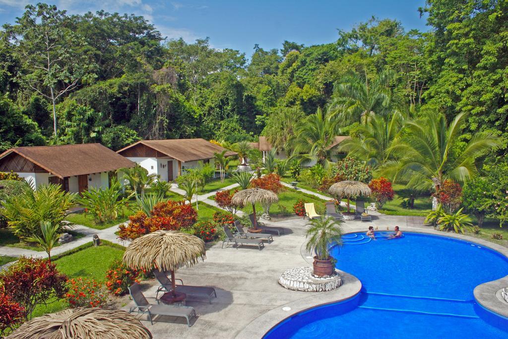 Hotel Suizo Loco Lodge & Resort Cahuita Kültér fotó