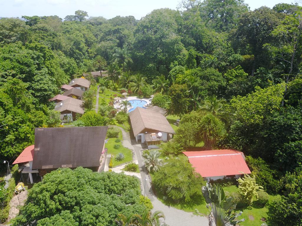 Hotel Suizo Loco Lodge & Resort Cahuita Kültér fotó